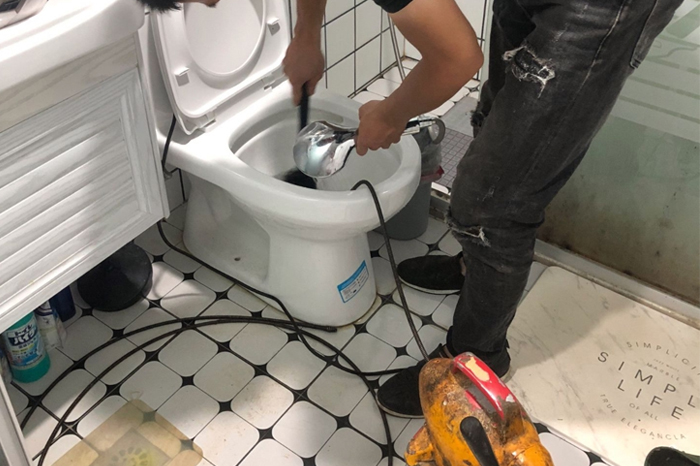 润州疏通下水道